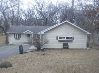 422 Lockwood Rd, Davis, IL 61019