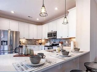 1213 River Dr, Stanley, NC 28012