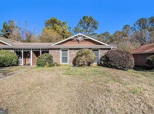 1613 Riverside Trl NE, Conyers, GA 30013