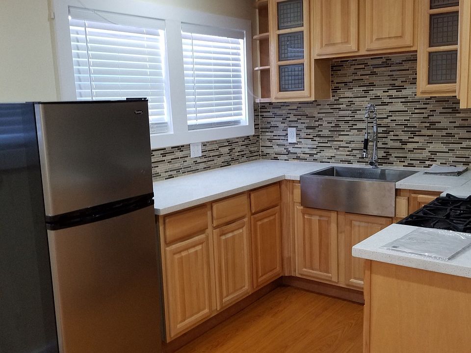2nd image of 6521 Crenshaw Blvd