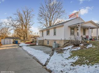 1102 Evans St, Des Moines, IA 50315