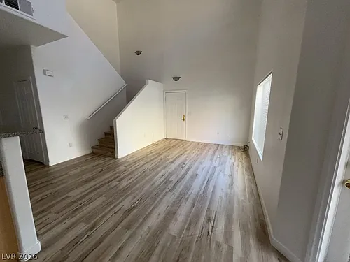 4915 E Russell Rd #143 Photo 1 4915 E Russell Rd #143 Photo 1