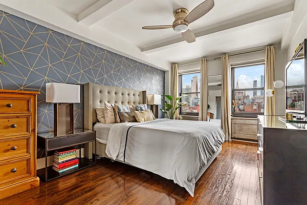 Sold by Compass | media 14