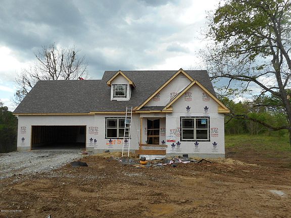3rd image of 57 Evelyn Dr