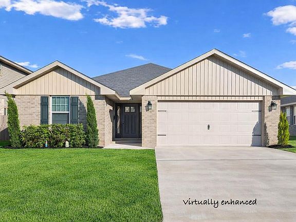 2nd image of 109 Ridgeway Cir