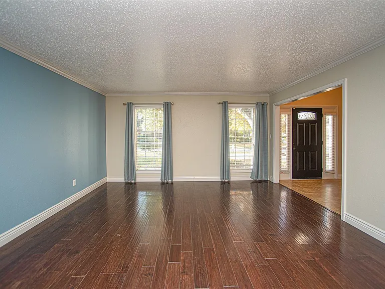 3 Sheep Meadow Pl — Photo 11