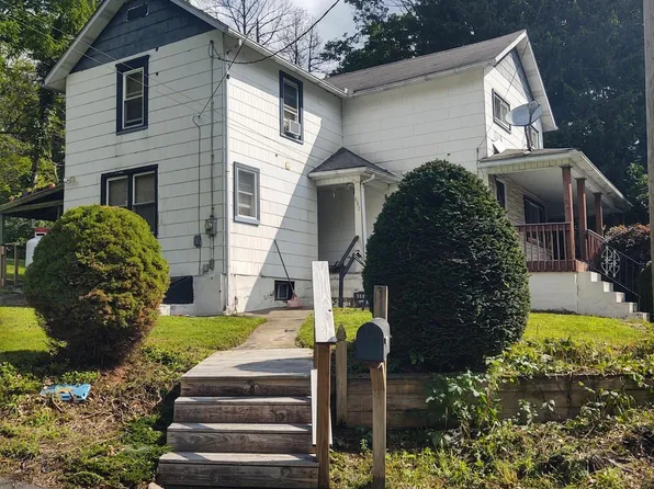 687 Dennis Ln, Plymouth, PA 18651