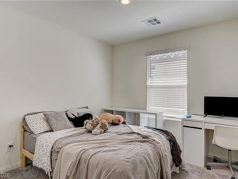 386 Larksong Ave — Photo 44