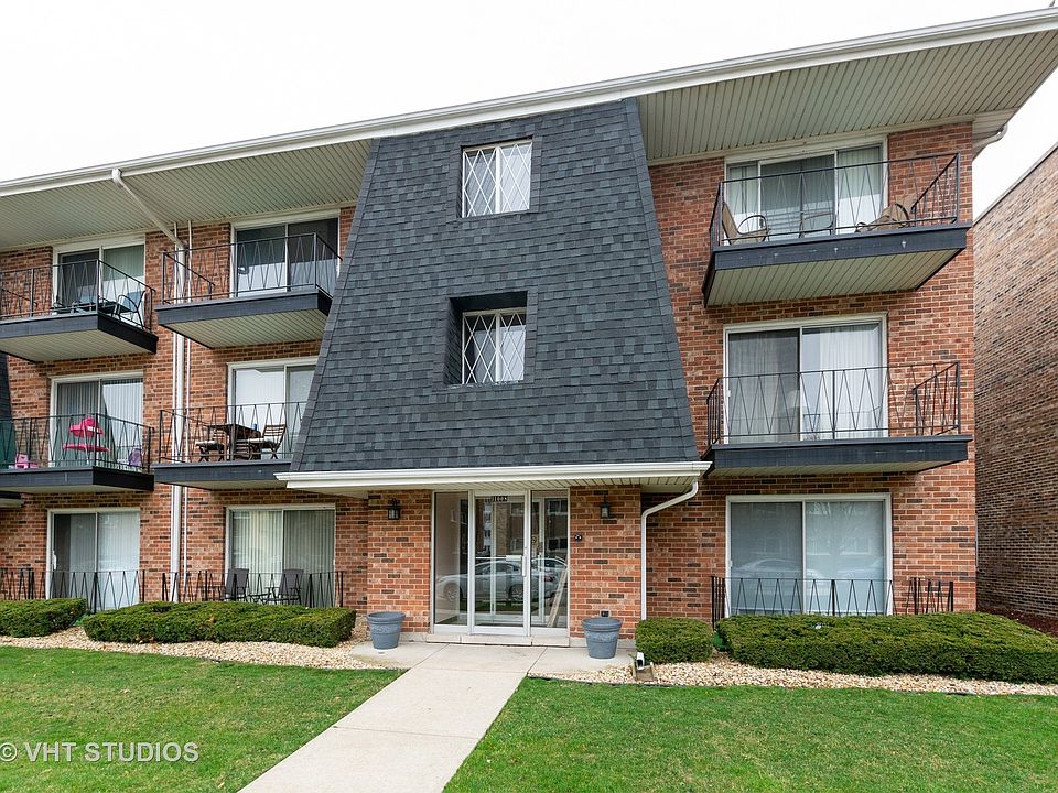 1st image of 11008 S Keating Ave APT 3E