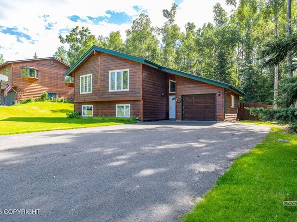 11041 Katlian Dr, Eagle River, AK 99577