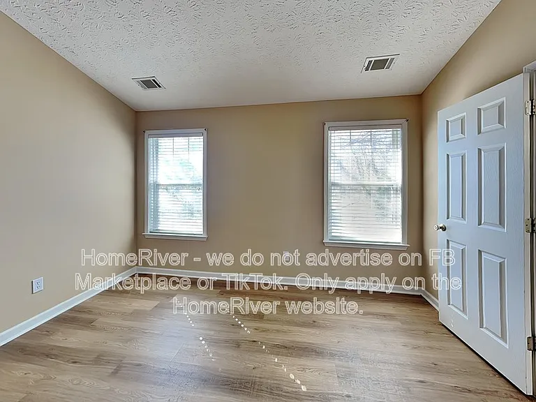 1155 Winthrope Chase Dr — Photo 8