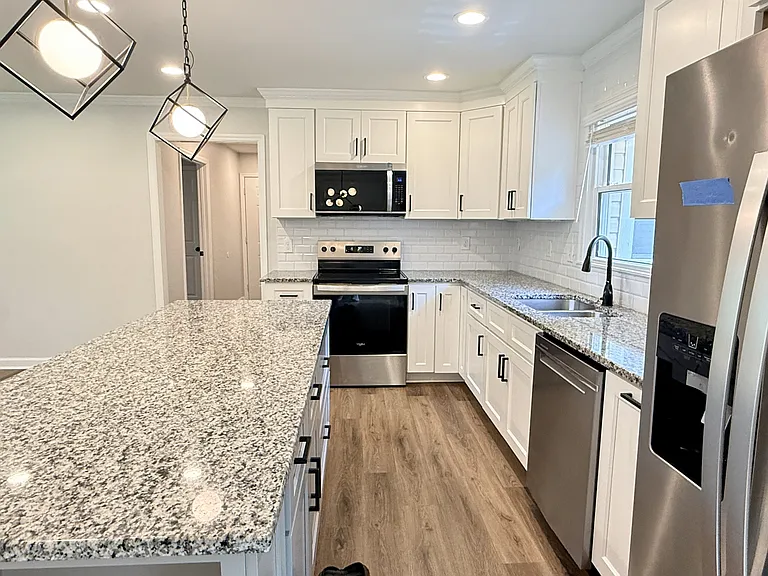 117 Carol Dr — Photo 10