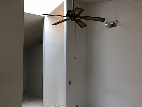 5th image of 29328 Cool Creek Dr