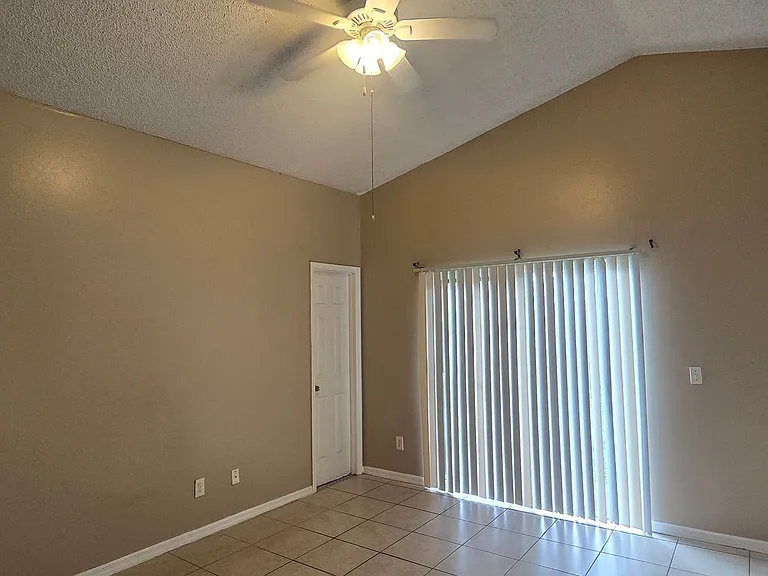 8762 Foley Dr — Photo 4