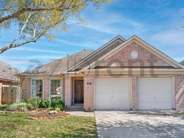 2607 Diamond River Dr, Rosenberg, TX 77471