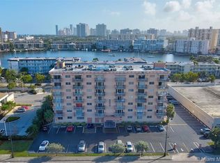 2200 E Hallandale Beach Blvd APT 412, Hallandale, FL 33009