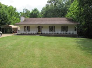 147 Turkey Trail Dr, Deatsville, AL 36022