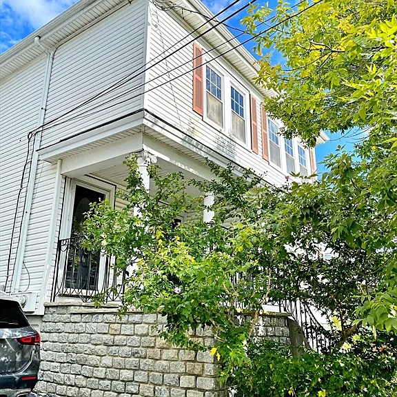 11 Puritan Rd — Photo 33