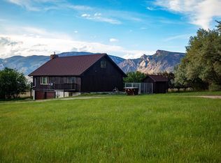 15 Caddis Ln, Cody, WY 82414