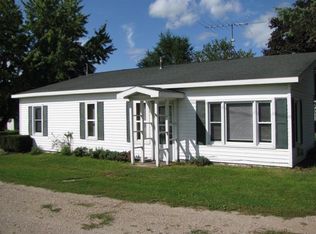 8975 Pere Marquette Rd, Clare, MI 48617