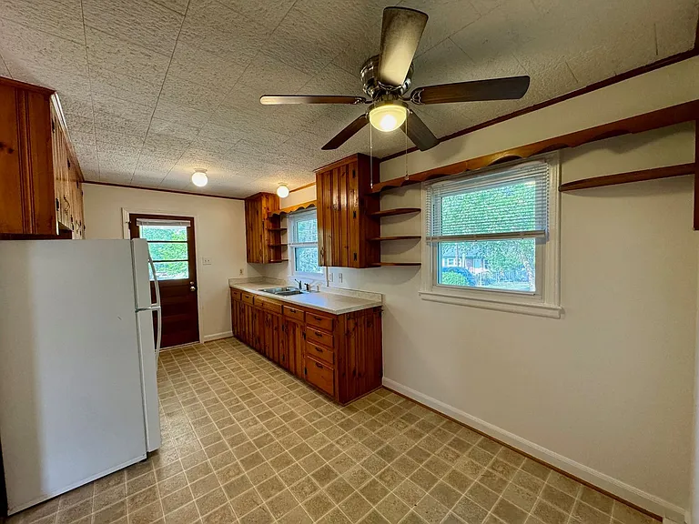 319 Hi Alta Ave — Photo 11