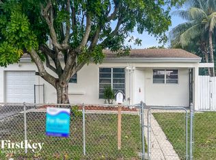 6841 Greene St, Hollywood, FL 33024