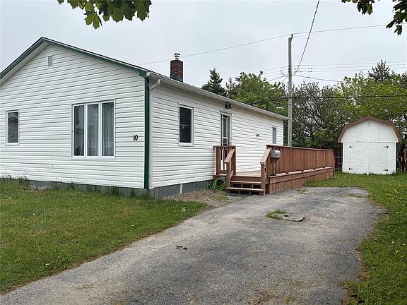 3rd image of 10 Rose Avenue