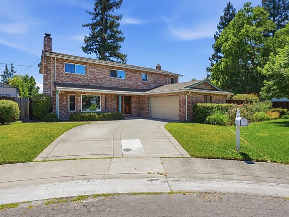 2nd image of 7401 Hollyhock Ct