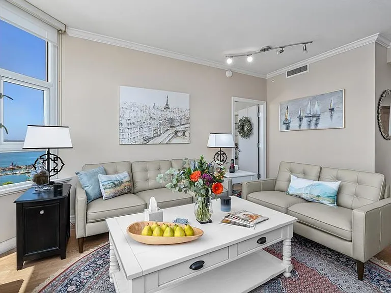700 W Harbor Dr W #1703 — Photo 3