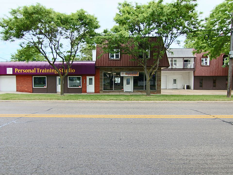 1st image of 3214 W Jefferson Ave