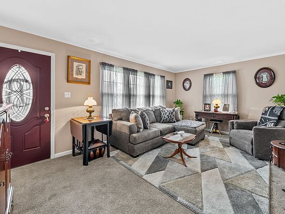 4th image of 114 Barkley Lake Ct
