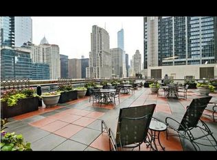 512 N McClurg Ct APT 2012, Chicago, IL 60611