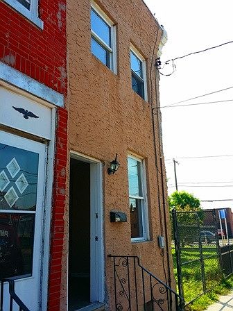 1st image of 2265 E Ontario St