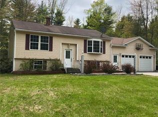 38 Beech St, Lisbon, ME 04250