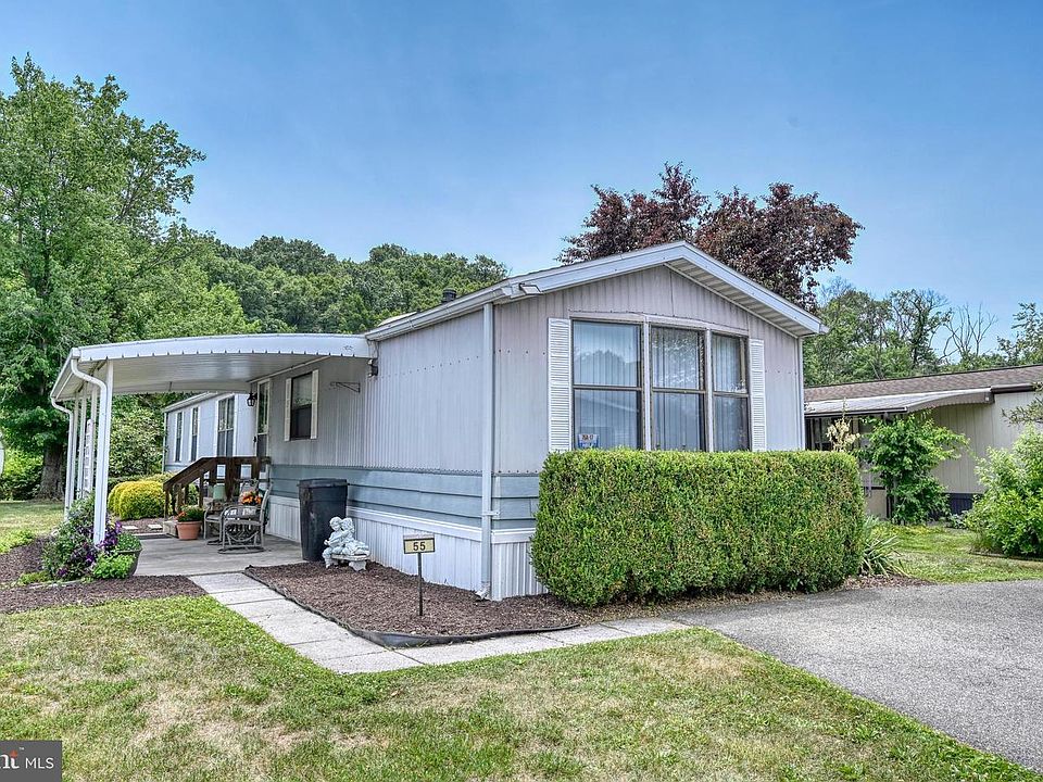 1st image of 55 Blarney Cir