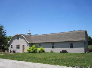 10241 Crabtree Trl, Litchfield, IL 62056