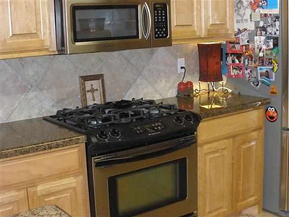 5th image of 1444 Elizabeth Stone Dr
