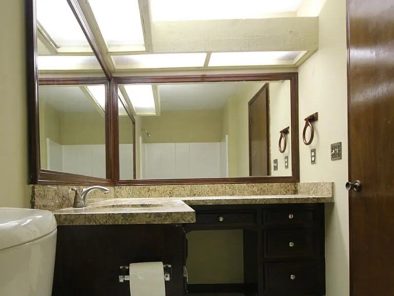 803 Bayliss Dr — Photo 5