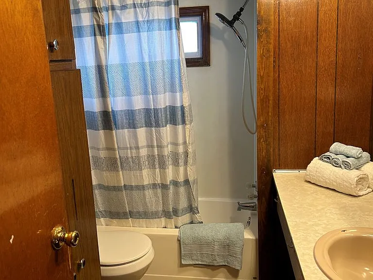 1339 N County Rd — Photo 8