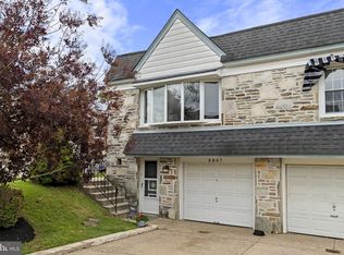8807 Danbury St, Philadelphia, PA 19152