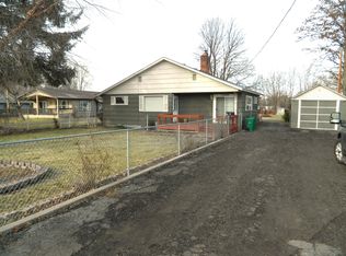 3206 Summers Ln, Klamath Falls, OR 97603