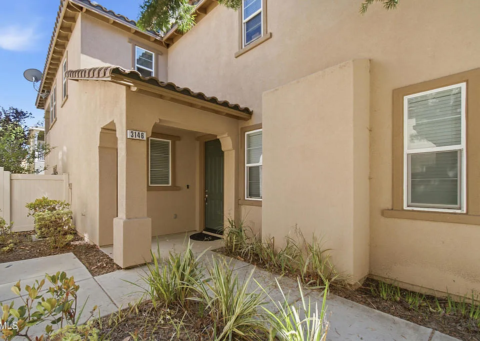 3146 N Ventura Rd