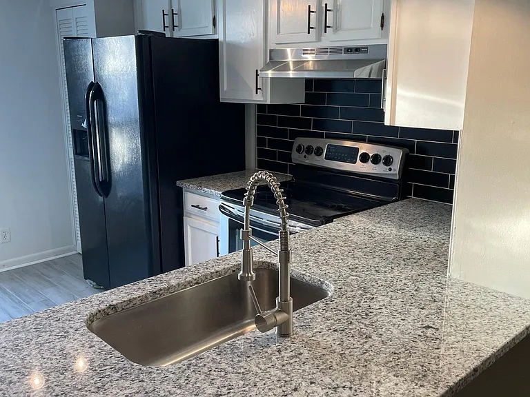 1533 Nicholson Rd #1 — Photo 1