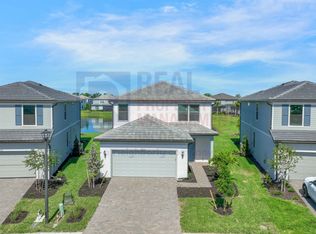 5754 Silverside Pine Ct, Lakewood Ranch, FL 34211