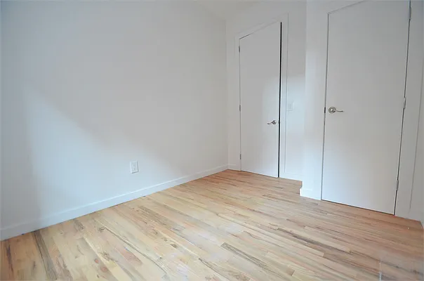 Rented by CITY SKYLINE REALTY INC | media 14