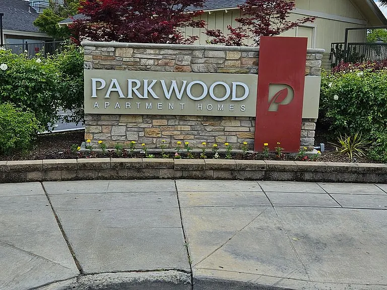 Parkwood — Photo 26