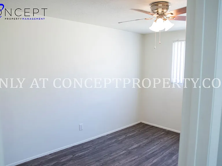 Murray Place — Photo 117