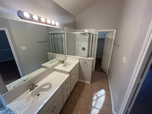 2105 Cardinal Dr — Photo 11