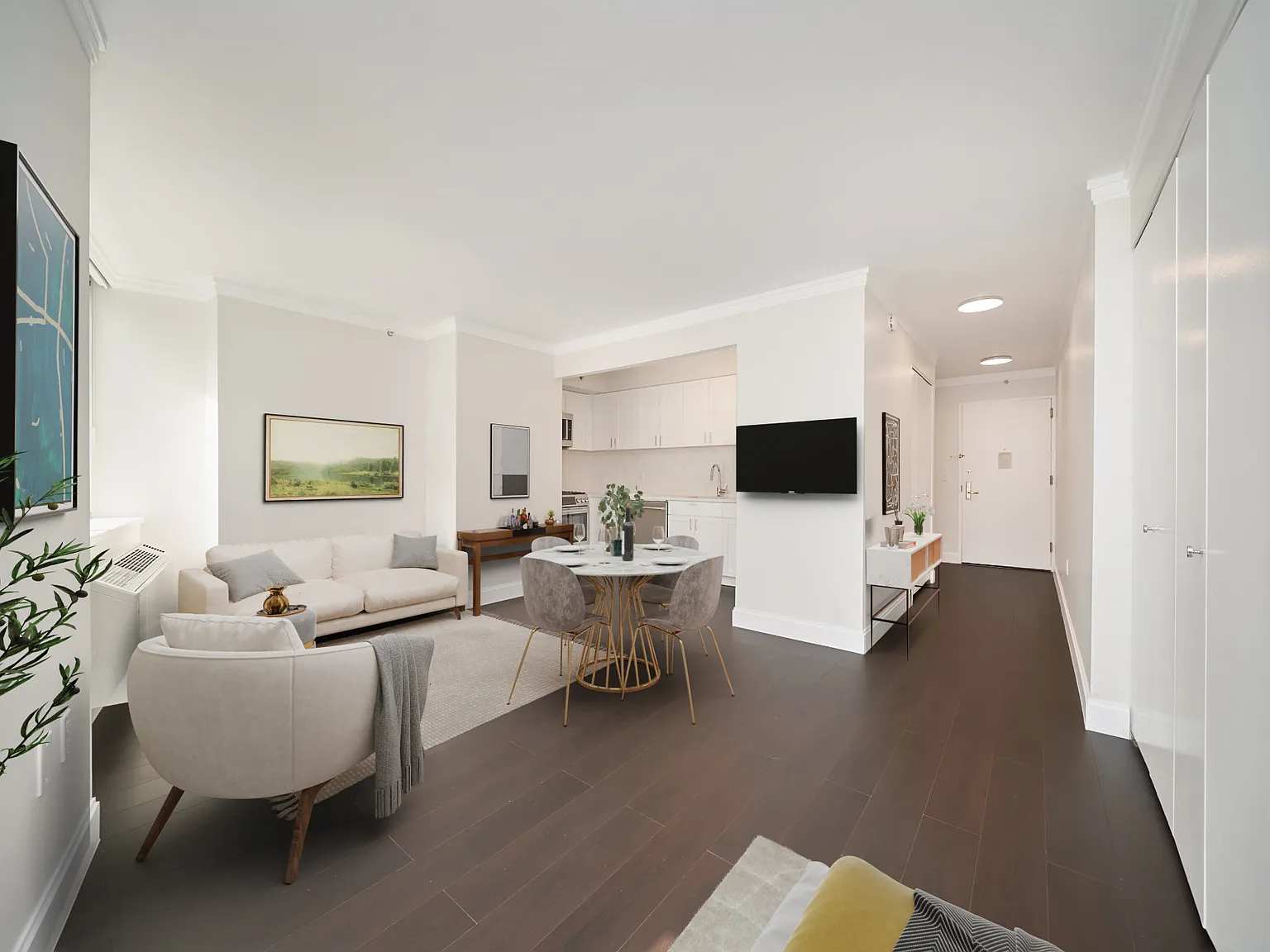 160 Riverside Boulevard — Photo 2