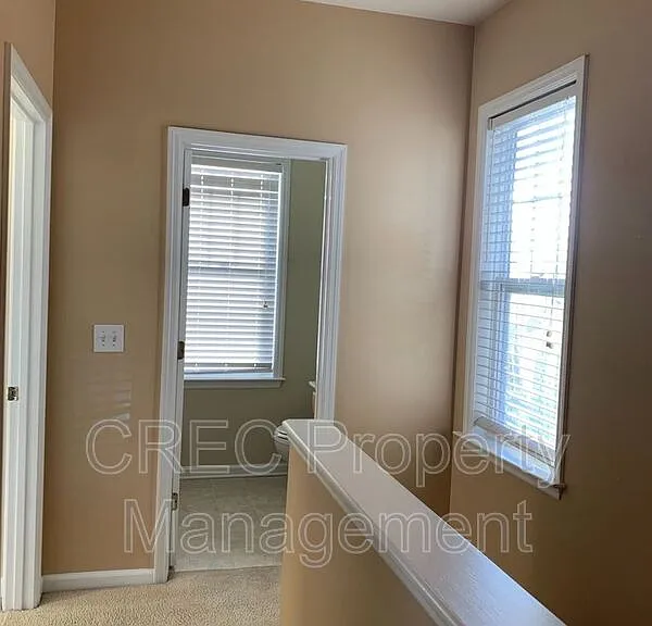 105 Barberry St — Photo 14